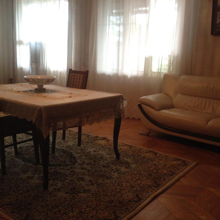 Guest House Gzirishvili Qvareli Exteriör bild